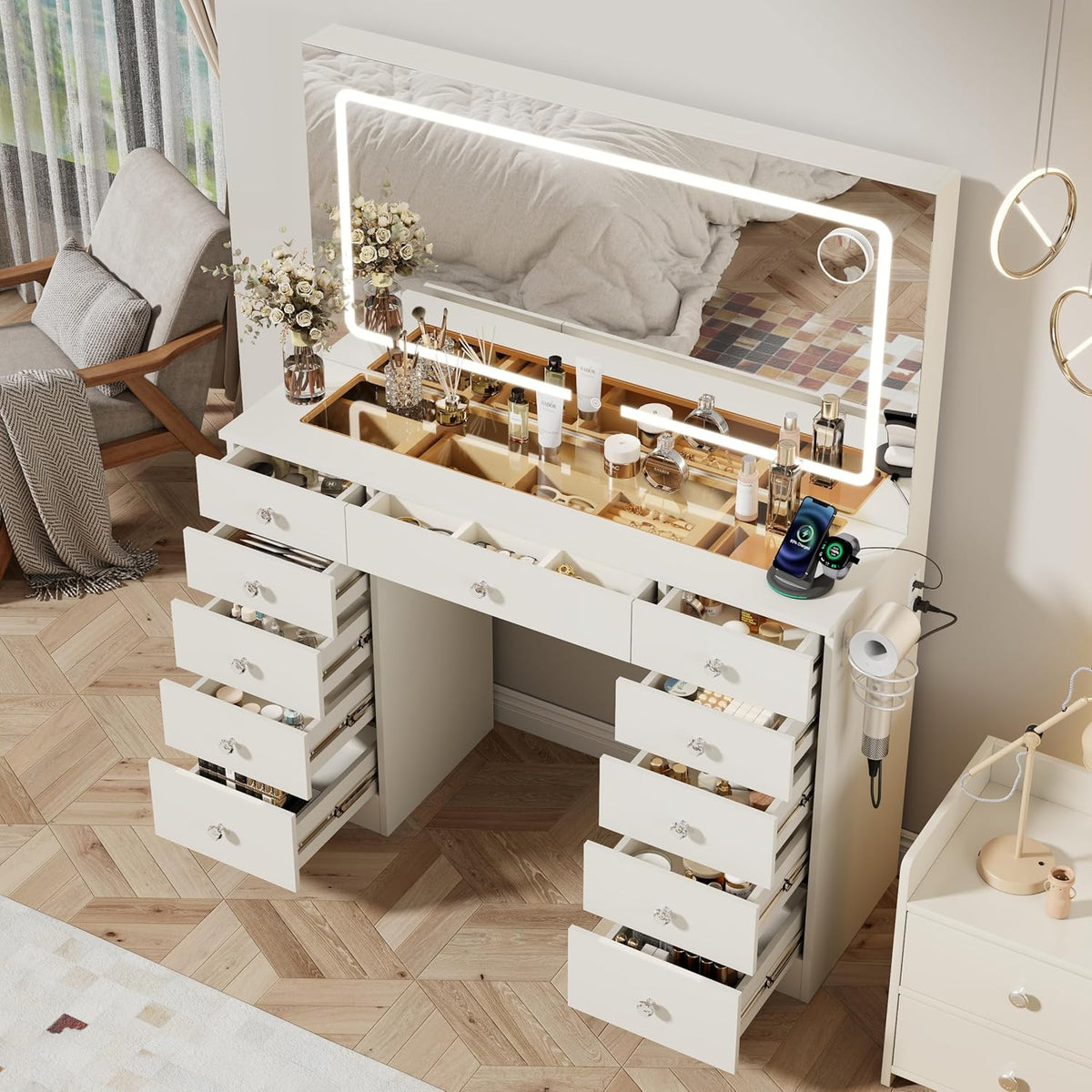 White LED Makeup Vanit
